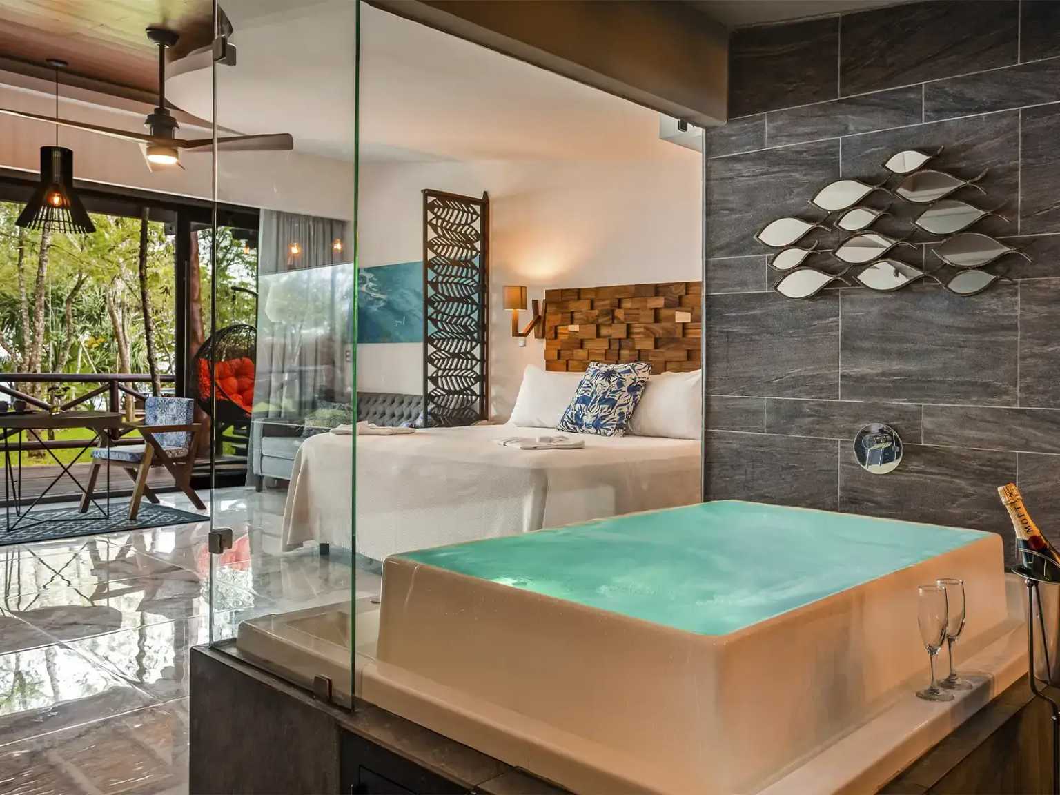 Experience a Magical Spring Sale at MÍA Bacalar Experience a Magical Spring Sale at MÍA Bacalar